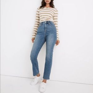 Madewell Petite Curvy Slim Demi-Boot Jeans in Enright Wash size 30P